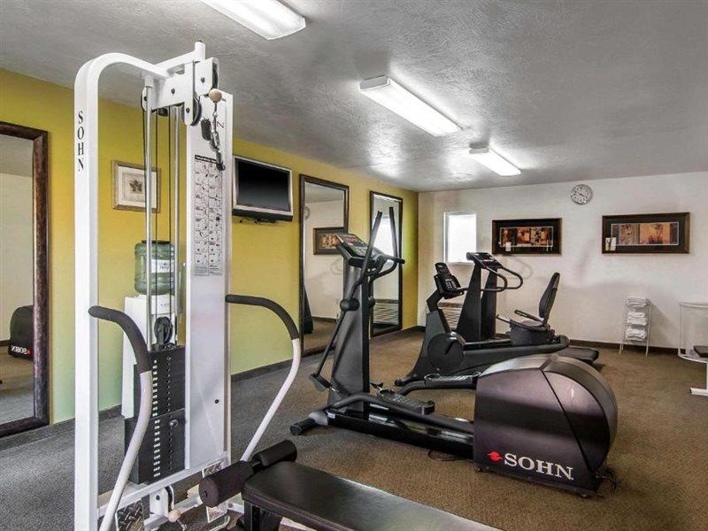 Quality Inn & Suites At Coos Bay North Bend Buitenkant foto